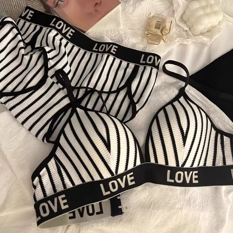 Sexy french striped triangle cup comfortable seamless lingerie women's suit small chest gathered beautiful back underwired bra